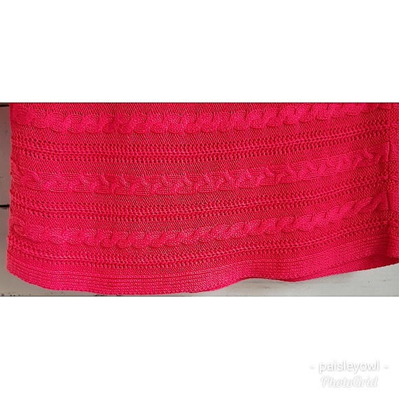 CHAPS Round Neck Cable Knit Pink Sweater - Picture 6 of 8